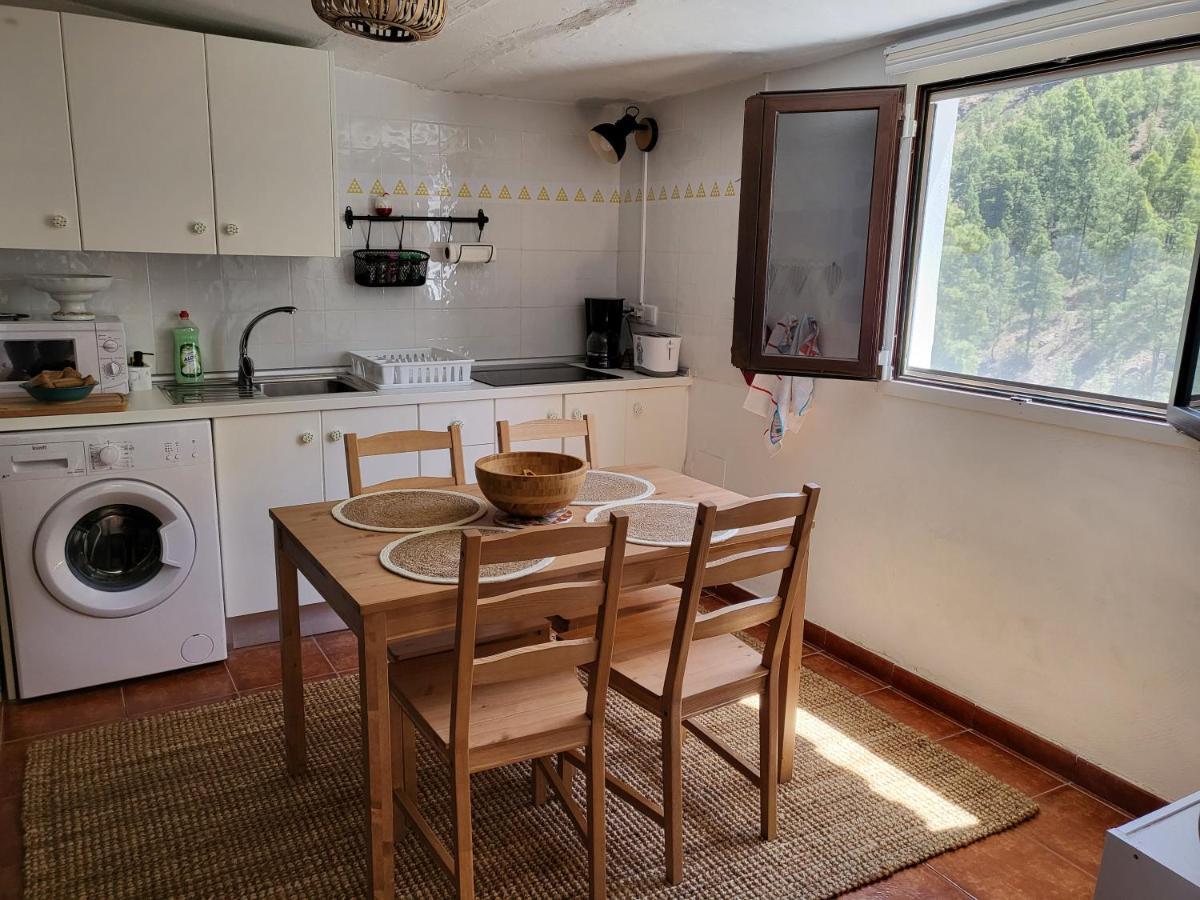 Casa Rural Los Pinares El Juncal De Tejeda Kültér fotó