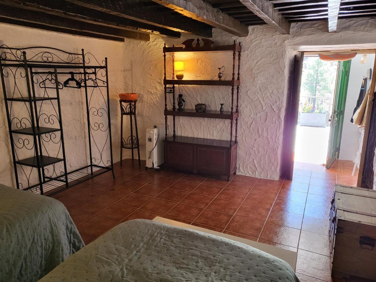Casa Rural Los Pinares El Juncal De Tejeda Kültér fotó